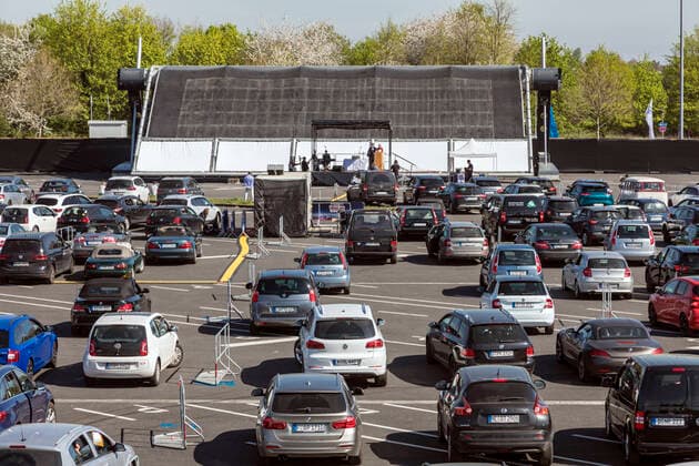 Ecumenical service on Good Friday in the drive-in cinema at the exhibition car park in Düsseldorf, a response to the unusual circumstances caused by the coronavirus pandemic