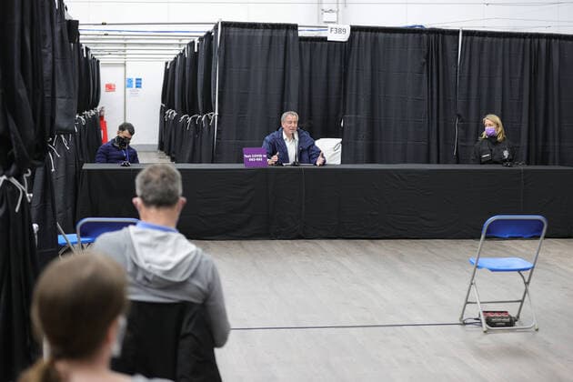 April 10, 2020, New York, NY, USA: USTA Billie Jean King National Tennis Center, New York, USA, April 10, 2020 - Mayor Bill de Blasio Greets Health Care Workers and Hold a Media Availability at the USTA Billie Jean King National Tennis Center. The Tennis Center was Transformed in to a New Temporary Hospital to Help on the Corona Virus Pandemic today in Flushing Meadows Corona Park in Queens. Photo: EuropaNewswire..PHOTO CREDIT MANDATORY. New York USA - ZUMAra1_ 20200410_zap_ra1_013 Copyright: xLuizxRampelottox