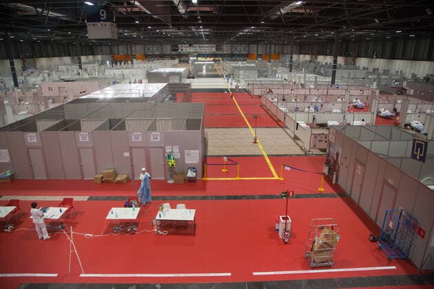 Spain: Field Hospital at IFEMA for COVID-19 patients The interior of the IFEMA Field Hospital in Madrid, with dozens of Covid-19 patients. Madrid Madrid Spain Copyright: FerxCapdeponxArroyo