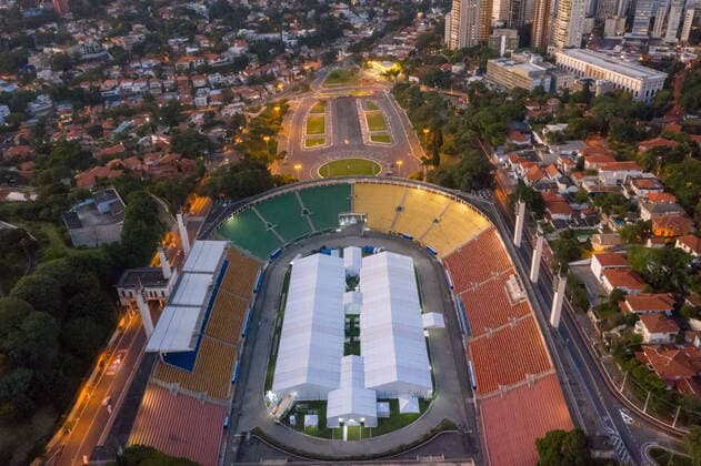 SÃO PAULO, SP - 10.04.2020: FIELD HOSPITAL IN PACAEMBU - Drone photos, taken from the field hospital at the Pacaembu stadium, created for the Covid-19 crisis, in São Paulo, SP. x1903229x  AndrexChaco