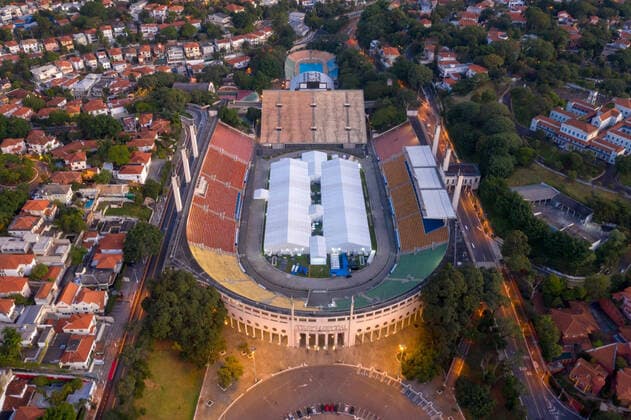 SÃO PAULO, SP - 10.04.2020: FIELD HOSPITAL IN PACAEMBU - Drone photos, taken from the field hospital at the Pacaembu stadium, created for the Covid-19 crisis, in São Paulo, SP. x1903239x  AndrexChaco
