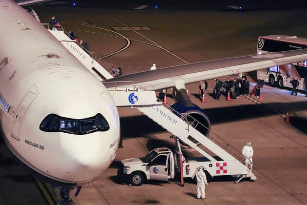 April 11, 2020, Montevideo, Montevideo, Uruguay: Australian and New Zealander passengers from Australian cruise ship Greg Mortimer board an Airbus A340-300 aircraft for their repatriation at the airport in Montevideo, Montevideo Uruguay - ZUMAz106 20200411_zip_z106_003 Copyright: xMauricioxZinax