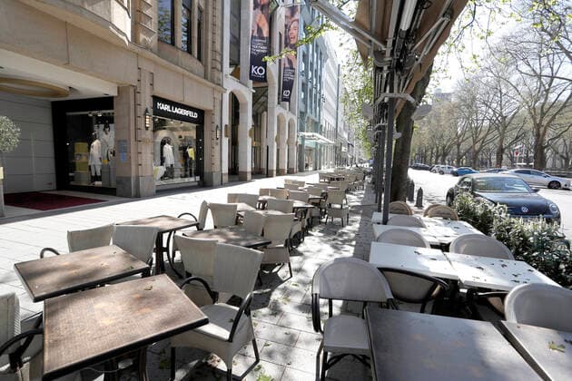 KOENIGSALLEE Duesseldorf in time of the pandemic empty seating Easter 2020 10 April 2020 Duesseldorf