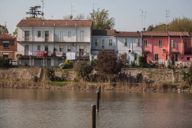 Italy: Dock of Ferrara during the COVID-19 The beautiful dock of Ferrara with peace and quiet during the COVID-19 emergency. Ferrara Emilia Romagna Italy Copyright: CarloxVergani