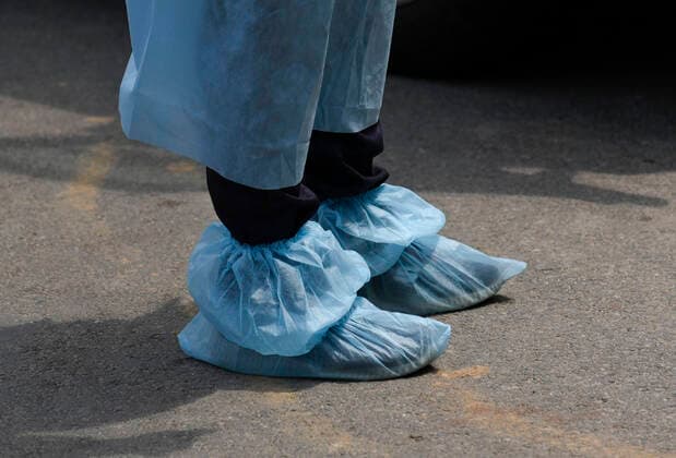 April 11, 2020, Guwahati, Assam, India: Health workers arrived at Athgaon Kabaristan Masjid(Mosque) to take people to the hospital for COVID-19 tests during the nationwide lockdown to curb the spread of coronavirus, in Guwahati. The area has been identified as a COVID-19 hotspot. Guwahati India - ZUMAt232 20200411_zip_t232_011 Copyright: xDavidxTalukdarx