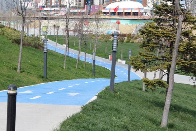 As a Coronavirus protection Turkey strated a curfew from saturday 00:01 for 31 big citys that starts with Istanbul effective immediately. On saturday the streets of Istanbul was really bare. It seems like the people are implementing the curfew , Istanbul , Turkey on April 11 , 2020. 