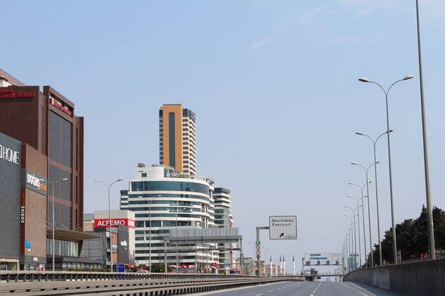 As a Coronavirus protection Turkey strated a curfew from saturday 00:01 for 31 big citys that starts with Istanbul effective immediately. On saturday the streets of Istanbul was really bare. It seems like the people are implementing the curfew , Istanbul , Turkey on April 11 , 2020. 