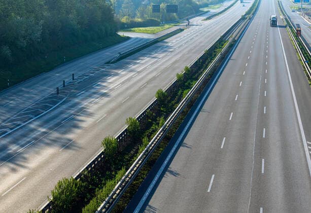 DEU, Germany, Baden Württemberg, Stuttgart, 11 04 2020 Motorway A8 near Stuttgart in times of the Corona Pandemic There are only a few vehicles on the road