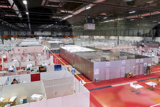 Coronavirus in Spanien, Eindrücke aus dem Notkrankenhaus auf dem Messegelände IFEMA in Madrid April 11, 2020, Madrid, Spain: General view of the field hospital installed at IFEMA during the fight against corona virus outbreak..After 30 days of lock down, there are more than 160,000 infected people and more than 16,300 deaths due to Covid-19. Madrid Spain - ZUMAs197 20200411_zaa_s197_139 Copyright: xLeganxP.xMacex