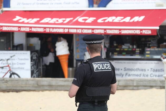 . 12 04 2020. Brighton, United Kingdom. Brighton, United Kingdom, during the Easter Sunday Coronavirus lockdown.  xStephenxLockx xi-Imagesx IIM-21015-0009