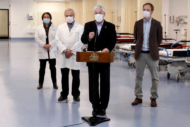 Santiago, April 12, 2020 The President of the Republic, Sebastian Pinera, accompanied by the Minister of Health, Jaime Manalich, launches the new Felix Bulnes Hospital Dragomir Yankovic Aton Chile, Santiago Chile Aton 411467  Copyright: DRAGOMIRxYANKOVIC ATONxCHILE
