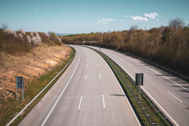 empty motorway in Dresden on Easter Sunday during Corona