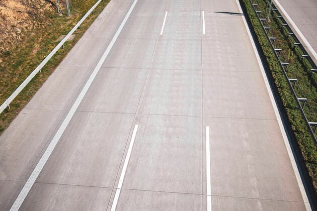 empty motorway in Dresden on Easter Sunday during Corona