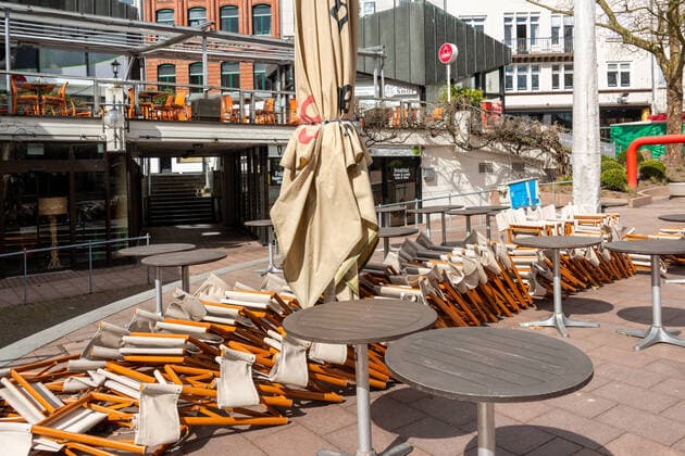 Kiel Even during the Easter holidays, the citizens of Kiel followed the recommendation not to leave their homes if possible The city centre was almost deserted