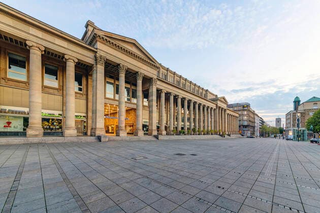 DEU, Germany, Baden Württemberg, Stuttgart, 13 04 2020 Shut down in Stuttgart The corona virus is paralysing the state capital streets and squares are deserted pedestrian zone Königstraße with Königsbau and station tower on the right