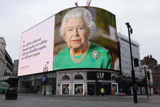 (200413) -- LONDON, April 13, 2020 (Xinhua) -- A screen shows British Queen Elizabeth II and a quote from her speech on the fight against COVID-19 at Piccadilly Circus in London, Britain, April 13, 2020. The death toll of those hospitalized in Britain who tested positive for the novel coronavirus reached 10,612 as of Saturday afternoon, the Department of Health and Social Care said Sunday. (Photo by Tim Ireland Xinhua) BRITAIN-LONDON-COVID-19-DEATH TOLL 