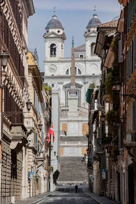 Coronavirus emergency in Rome Via Condotti empty street in the city centre during Coronavirus (Covid-19) emergency in Rome. Rome Italy Italy Copyright: DavidexFracassi