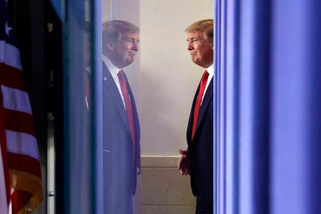 United States President Donald J. Trump arrives at the Coronavirus Task Force press briefing at the White House in Washington on April 13, 2020. Copyright: xYurixGripasx xPoolxviaxCNPx MediaPunchx