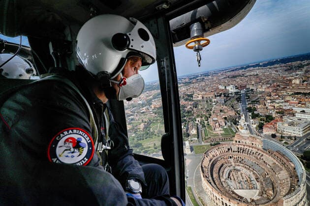 Rome, the Carabinieri Flight Department patrols the city from above on Easter Monday  Copyright: xRomax xIPAx xRomax