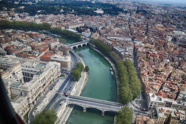 Rome, the Carabinieri Flight Department patrols the city from above on Easter Monday  Copyright: xRomax xIPAx xRomax