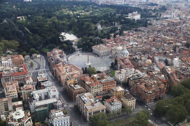 Rome, the Carabinieri Flight Department patrols the city from above on Easter Monday  Copyright: xRomax xIPAx xRomax