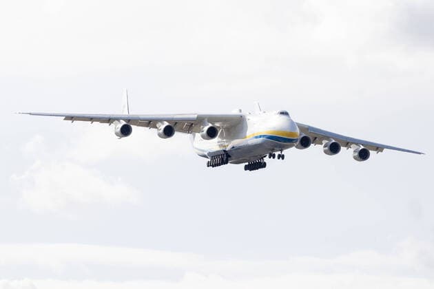 LOTNISKO CHOPINA, WARSZAWA 14.04.2020 ANTONOV AN-225 MRIJA W WARSZAWIE NZ ANTONOW AN-225 MRIJA Pawel Pietranik NEWSPIX.pl --- Newspix.pl The largest aircraft in the world Antonov 225 landed in Warsaw with masks and medical equipment from China  PIETRANIK140420_019