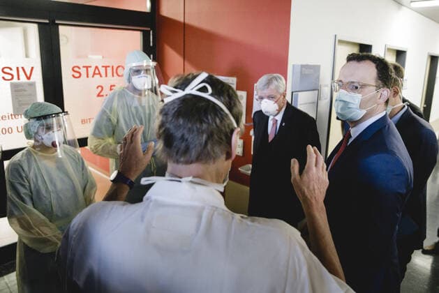 Federal Minister of Health Jens Spahn CDU during a visit to the University Hospital Giessen on 14 04 2020 Giessen Germany Copyright: xXanderxHeinl photothek.netx
