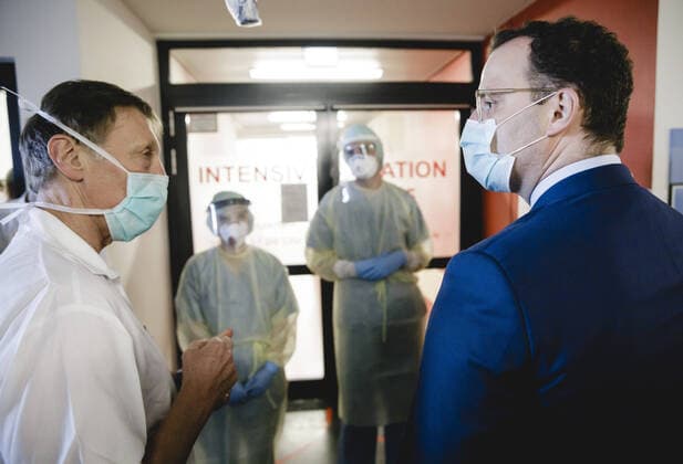 Federal Minister of Health Jens Spahn CDU during a visit to the University Hospital Giessen on 14 04 2020 Giessen Germany Copyright: xXanderxHeinl photothek.netx