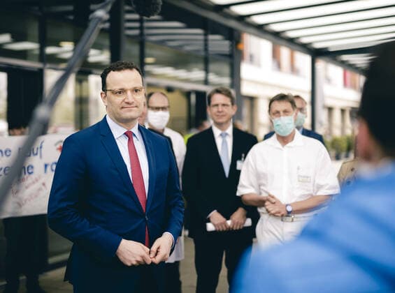 Federal Health Minister Jens Spahn CDU speaks to the press during a visit to the University Hospital Giessen on 14 04 2020 Giessen Germany Copyright: xXanderxHeinl photothek.netx