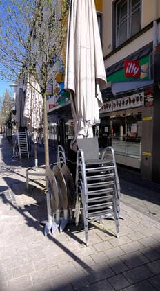 Germany Rhineland-Palatinate Kaiserslautern Coronakrise Pedestrian zone Corona