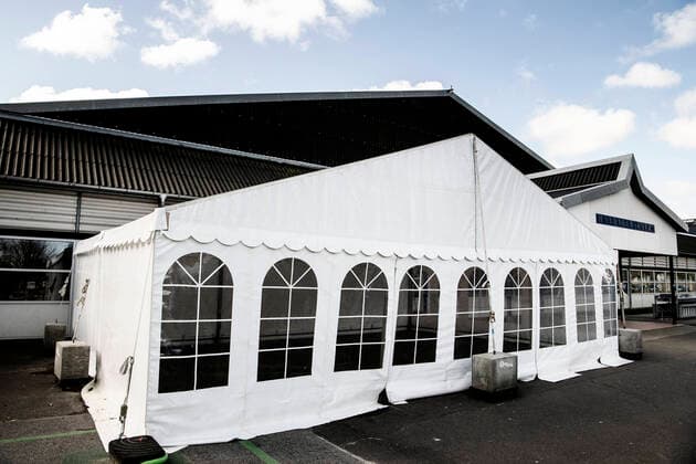 High pressure is underway to prepare for reopening at the full-day school at Vejle, Tuesday, April 14, 2020 The school has been closed due to the risk of infection from coronavirus COVID 19, Vejle,  Copyright: MettexMoerkxmemo@vafo.dk MettexMoerkx cop111 spdk20200414-153301-L