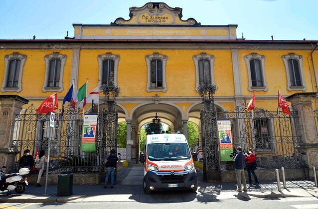 Milan, Pio Albergo Trivulzio, with coronavirus emergency (Maurizio Maule Fotogramma, Milan - 2020-04-14) p.s. la foto e utilizzabile nel rispetto del contesto in cui e stata scattata, e senza intento diffamatorio del decoro delle persone rappresentate  Copyright: xMaurizioxMaulex xFOTOGRAMMAx