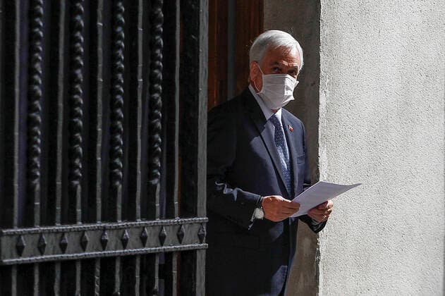 Santiago, April 14, 2020 The President of the Republic, Sebastian Pinera, makes a press point after a meeting with executives of the open television Dragomir Yankovic Aton Chile, Santiago Chile Aton 411870  Copyright: DRAGOMIRxYANKOVIC ATONxCHILE