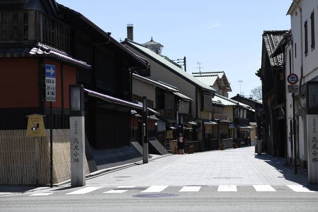 KYOTO, JAPAN - APRIL 14: In this photo shows an almost empty street of famous tourist destination in Gion, Kyoto on Tuesday, April 14, 2020, amid the spread of the new coronavirus. Japanese Prime Minister Shinzo Abe declared a state of emergency last week for Tokyo and six other prefectures including Kyoto to ramp up defenses against the spread of the coronavirus. (Photo: Richard Atrero de Guzman AFLO)  (125334790)
