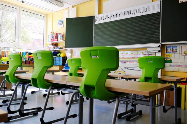 Germany Rhineland-Palatinate Wolfstein Primary School Am Königsberg Empty classrooms in the corona crisis Corona