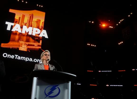 April 14, 2020, Tampa, Florida, USA: Tampa Mayor Jane Castor unveils emergency relief fund.One Tampa, supported by the Tampa Bay Lightning, the Bucs and the Rays, at center ice at Amalie Arena on Tuesday, April 14, 2020 in Tampa. The program will aid needy residents and small businesses during the coronavirus crisis. Tampa USA - ZUMAs70_ 20200414_zan_s70_011 Copyright: xDirkxShaddx