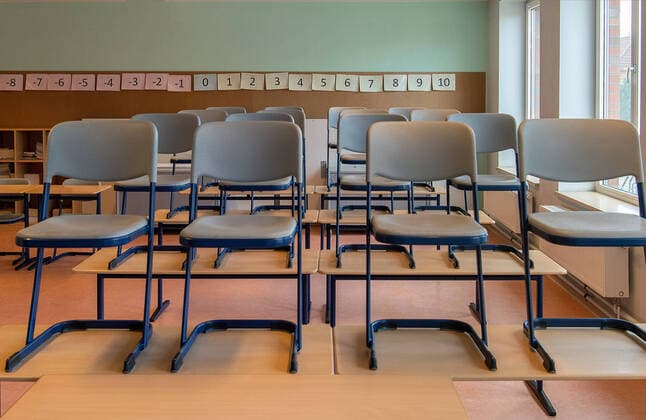 The classrooms of the Gymnasium Am Markt in Achim are still abandoned after the holidays, Achim Copyright: xBjörnxHakex