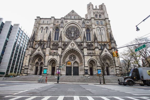 April 14, 2020, New York, NEW YORK, EUA: Cathedral of Saint John the Divine in New York where he has a field hospital to combat the Coronavirus pandemic COVID-19 in the United States. New York EUA - ZUMAc233 47189180st Copyright: xVanessaxCarvalhox