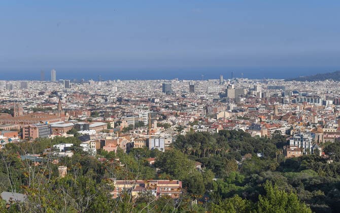 NEWS : Covid 19 Coronavirus en Spagne - Barcelone- 14 04 2020 Reduction de la pollution a Barcelone NEWS : Covid 19 Coronavirus Confinement a Barcelone - 14 04 2020 PacoLargo Panoramic 