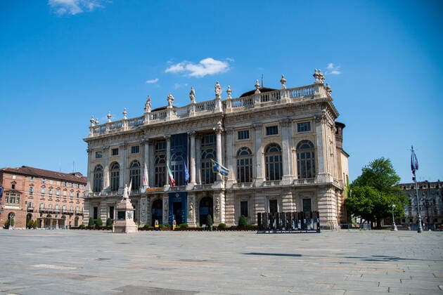 Italy: Turin lockdown 14th April 2020 A view shows Piazza Castello and a deserted Turin on April 14, 2020 in Italy, during the country s lockdown aimed at curbing the spread of the COVID-19 infection, caused by the novel coronavirus. Turin Piedmont Turin Italy Copyright: AlbertoxGandolfo