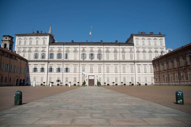 Italy: Turin lockdown 14th April 2020 A view shows Piazza Castello and a deserted Turin on April 14, 2020 in Italy, during the country s lockdown aimed at curbing the spread of the COVID-19 infection, caused by the novel coronavirus. Turin Piedmont Turin Italy Copyright: AlbertoxGandolfo