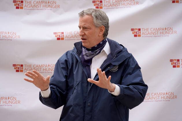 April 14, 2020, New York, New York, USA: Mayor BILL DI BLASIO holds a press conference at The Campaign Against Hunger Food Pantry,.Brooklyn, NY.April 14, 2020.Photos by Sonia Moskowitz. New York USA - ZUMAm334 20200414_zep_m334_005 Copyright: xSoniaxMoskowitzxGordonx