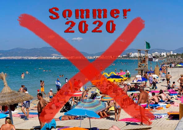 17 04 2020, symbolic image The usual summer holiday in 2020 will not come to anything, the corona crisis will put a big dent in the plans of German holidaymakers and tourism providers Photo Collage Photo Spain, Island Mallorca, At the tourist hotspot Ballermann in El Arenal the holidaymakers lie close together close to the full sandy beach Here at Balneario 2 in Arenal 17 04 2020, symbolic ima