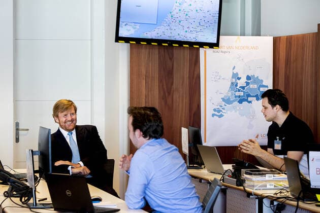 17-04-2020 Rotterdam King Willem-Alexander visit, in the context of the coronavirus outbreak (COVID-19, the Erasmus MC hospital in Rotterdam.  Copyright: xPPEx