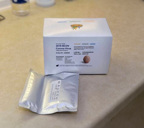 22 04 2020, COVID 19 Antibody Test Kit, Corona Virus Rapid Test is a rapid chromatographic immunoassay for the qualitative detection of IgG and IgM antibodies to SARS CoV 2 in human whole blood, serum or plasma as an aid in the diagnosis of primary and secondary SARS CoV 2 infections 22 04 2020, Corona Virus Antibody Test 22 04 2020, Corona Virus Antibody Test