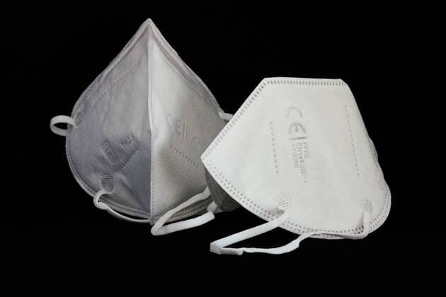 From calendar week 18 onwards, masks are mandatory in almost all federal states Respiratory masks FFP 2 are recommended The Robert Koch Institute RKS recommends FFP2 masks and FFP3 masks for the treatme