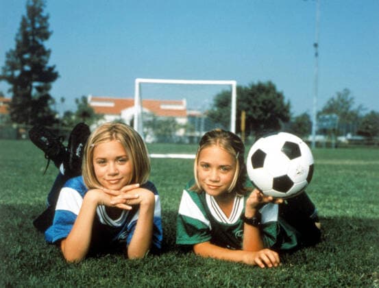 SWITCHING GOALS, Mary-Kate Olsen, Ashley Olsen, 1999. Warner Bros Courtesy Everett Collection !ACHTUNG AUFNAHMEDATUM GESCHÃ„TZT! PUBLICATIONXNOTxINxCANxCHNxFRAxITAxJPNxNORxPOLxRUSxESPxUKxUSA Copyright: xWarnerxBros CourtesyxEverettxCollectionx TSDSWGO EC001