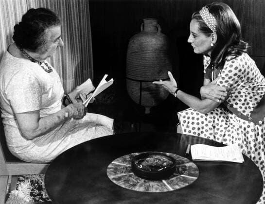 ABC WORLD NEWS TONIGHT (aka ABC EVENING NEWS), Former Prime Minister of Israel Golda Meir, Barbara Walters, (1976), 1953-. ABC Courtesy: Everett Collection ABC Courtesy Everett Collection !ACHTUNG AUFNAHMEDATUM GESCHÃ„TZT! PUBLICATIONXNOTxINxCANxCHNxFRAxITAxJPNxNORxPOLxRUSxESPxUKxUSA Copyright: xABC CourtesyxEverettxCollectionx TBDABWO EC001