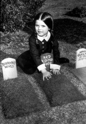 ADDAMS FAMILY, THE, Lisa Loring as Wednesday, 1964-66 Courtesy Everett Collection !ACHTUNG AUFNAHMEDATUM GESCHÃ„TZT! PUBLICATIONXNOTxINxCANxCHNxFRAxITAxJPNxNORxPOLxRUSxESPxUKxUSA Copyright: xCourtesyxEverettxCollectionx TBDADFA EC008