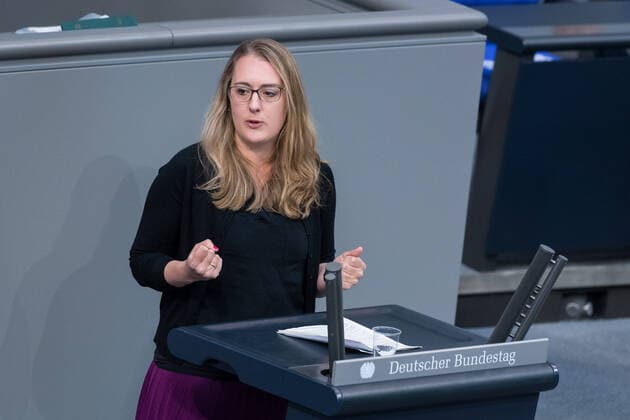 Berlin, Plenary Session in the Bundestag Germany, Berlin 23 04 2020 In the picture you can see Katharina Dröge Bündnis 90 The Greens during the session of the German Bundestag Berlin Bundestag Berlin Germany
